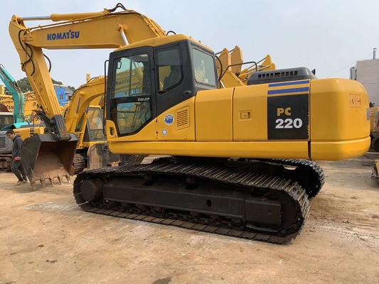 クローラー タイプは22トン油圧掘削機小松PC220を使用した
